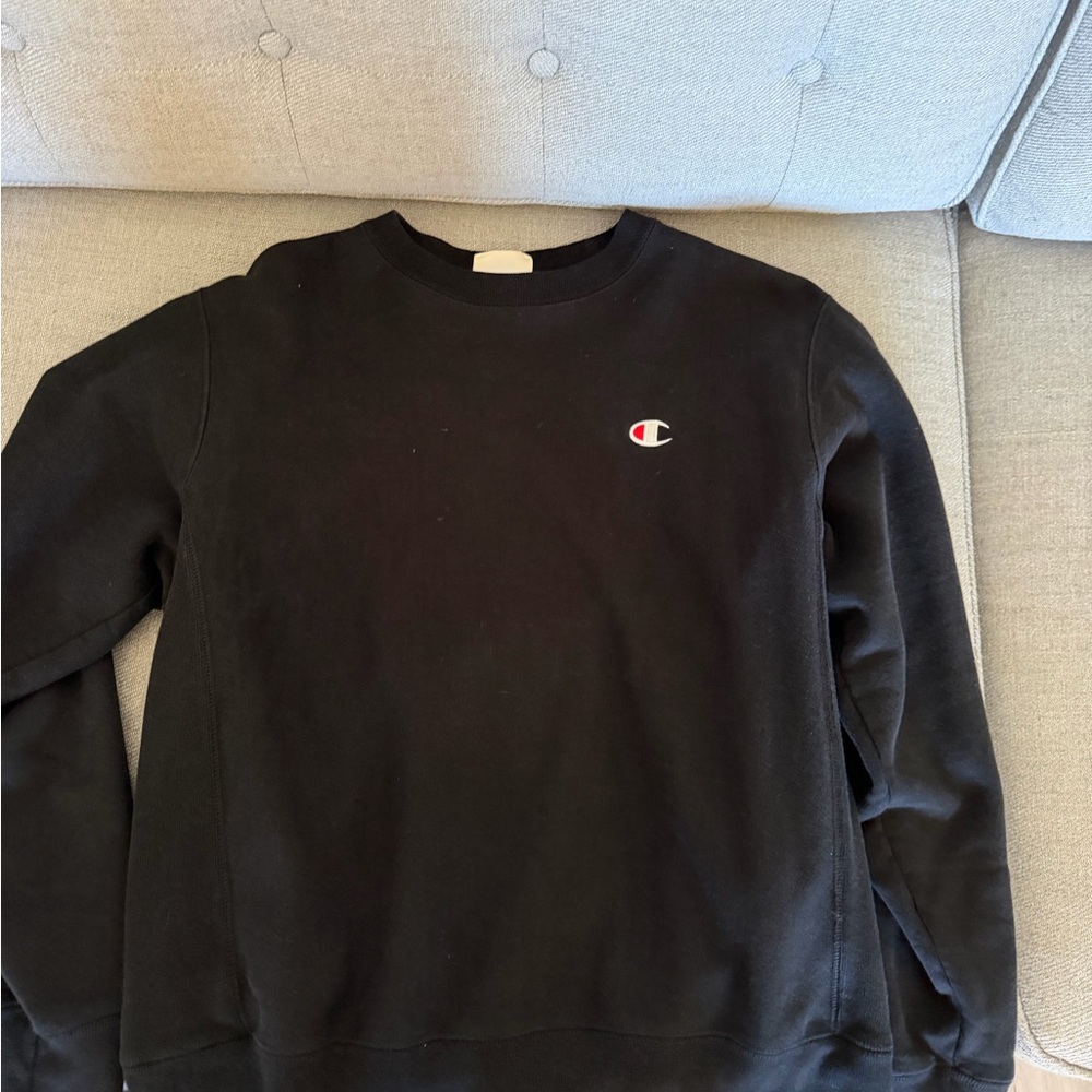 Champion Men's Classic Black Crewneck Sweater